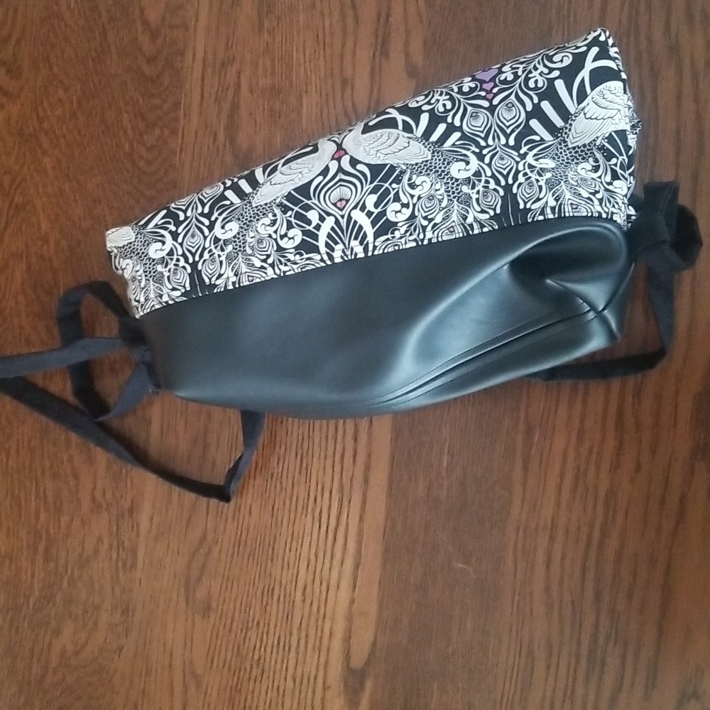 Peacock pullstring backpack purse - Picture 3 of 6